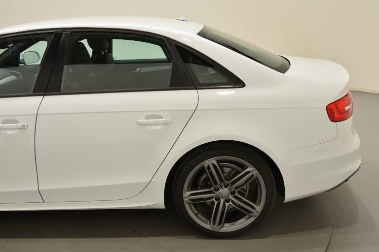 AUDI A4 60