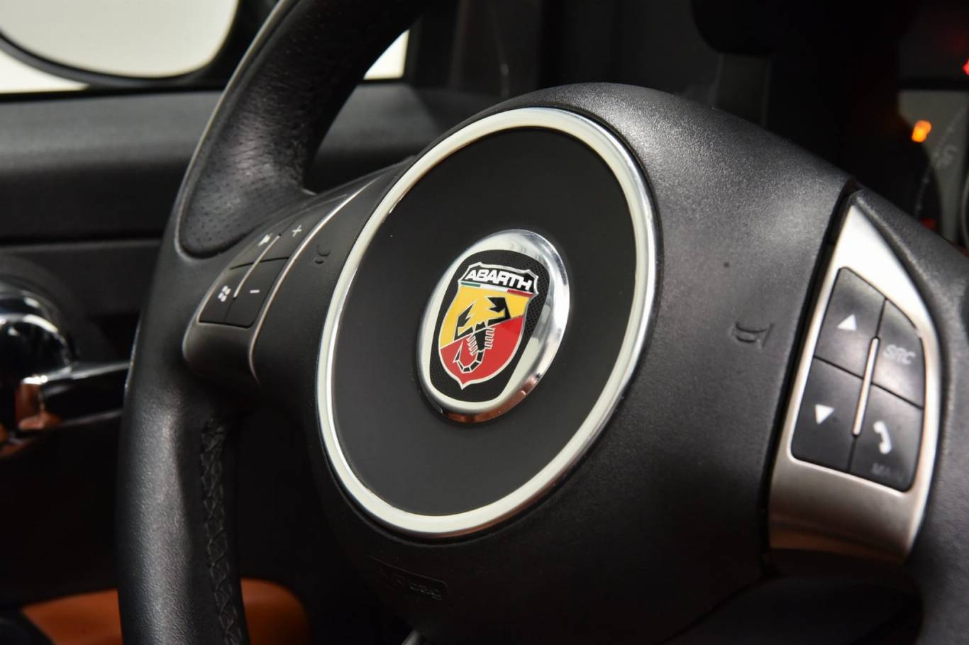 ABARTH 500C 25