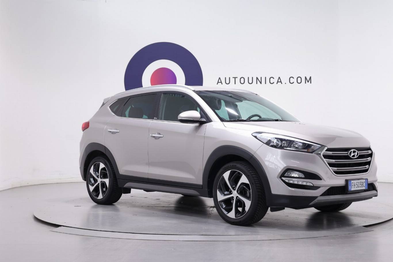HYUNDAI Tucson 3