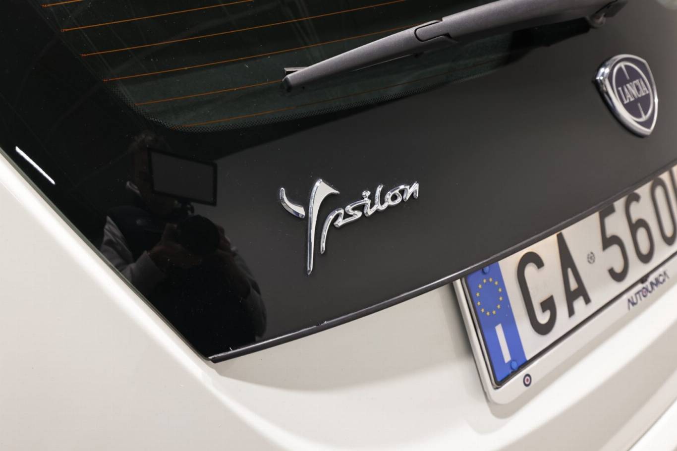 LANCIA Ypsilon 48