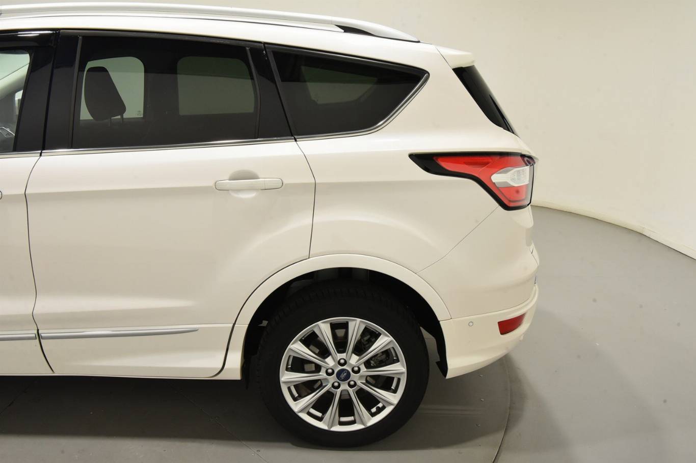 FORD Kuga 42