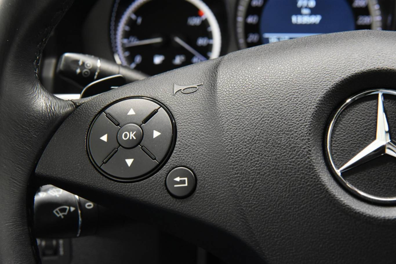 MERCEDES-BENZ GLK 220 7