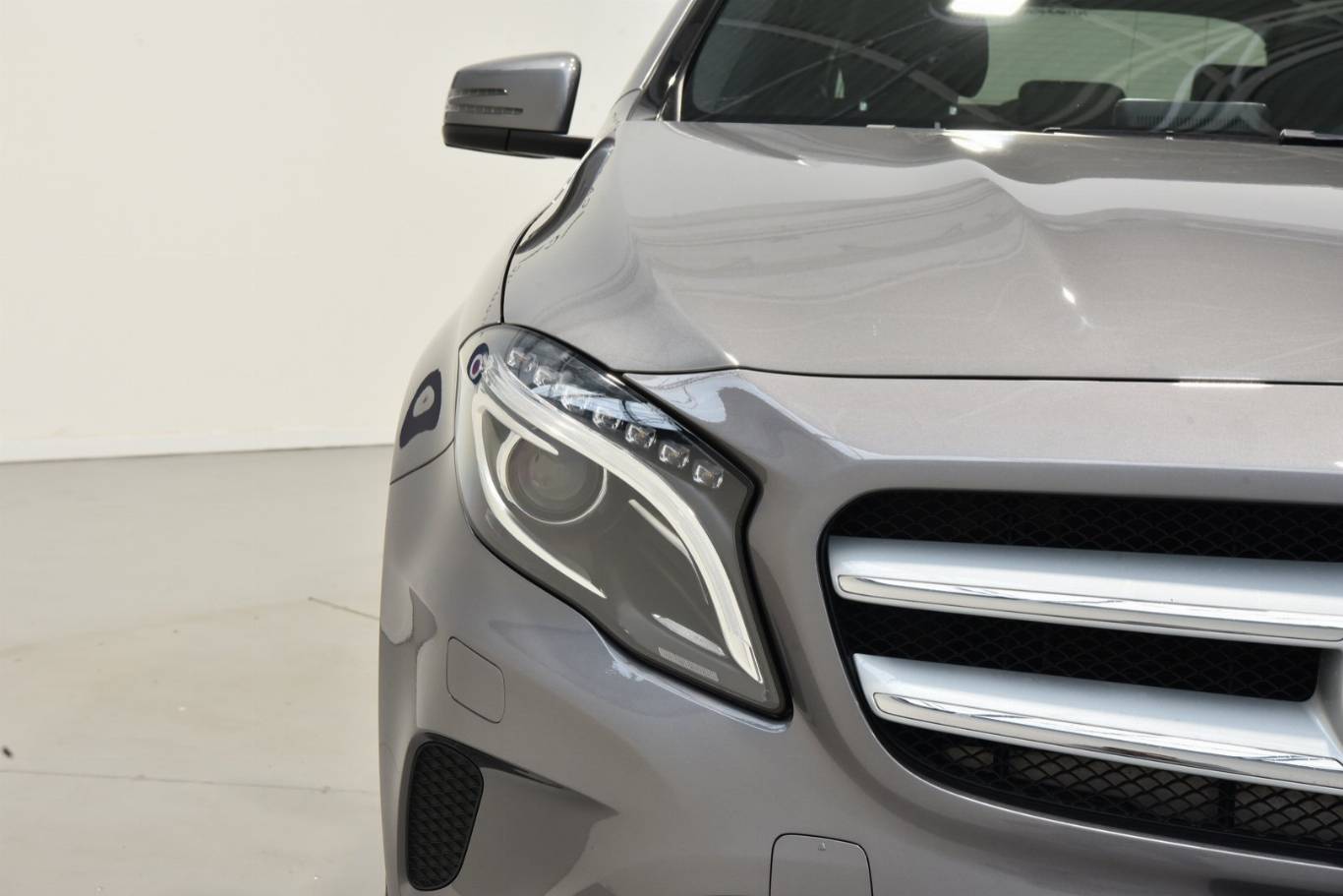 MERCEDES-BENZ GLA 200 17