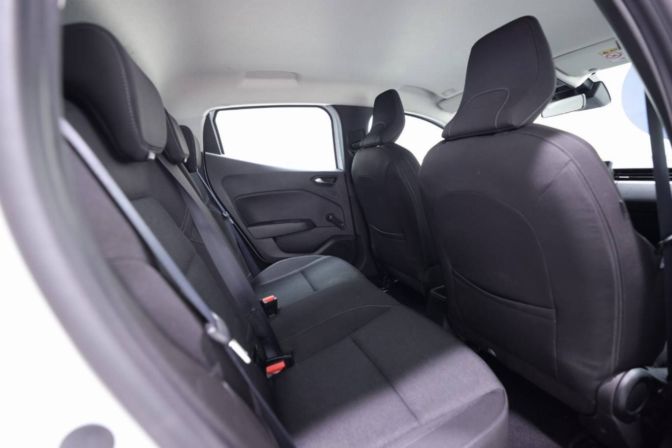 RENAULT Clio 48