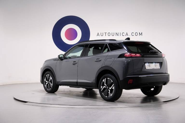 PEUGEOT 2008 16