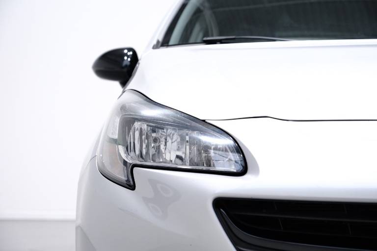 OPEL Corsa 11