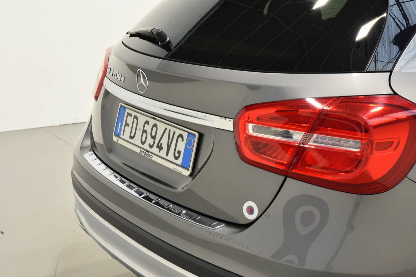 MERCEDES-BENZ GLA 200 57