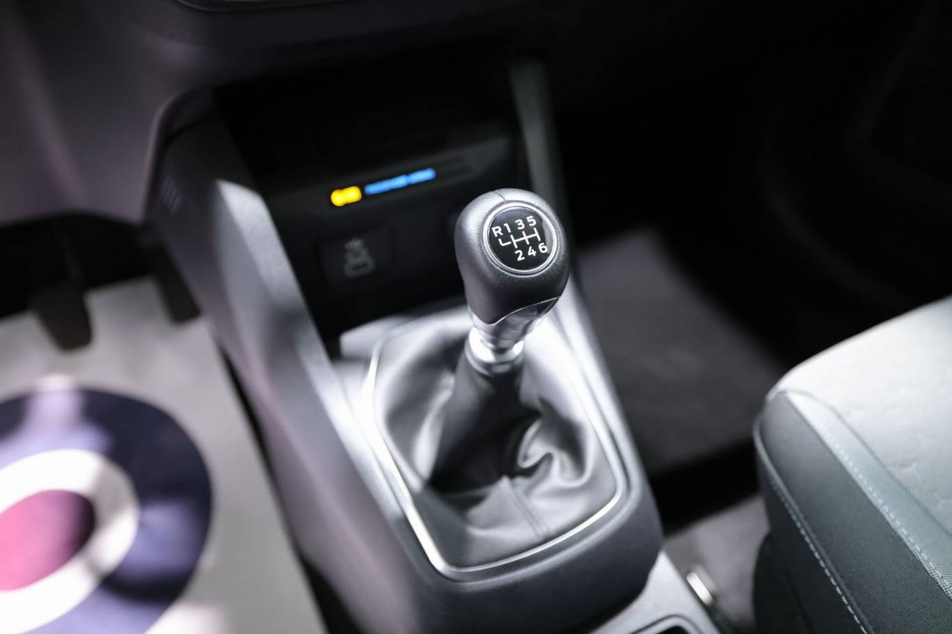 FORD Tourneo Courier 32