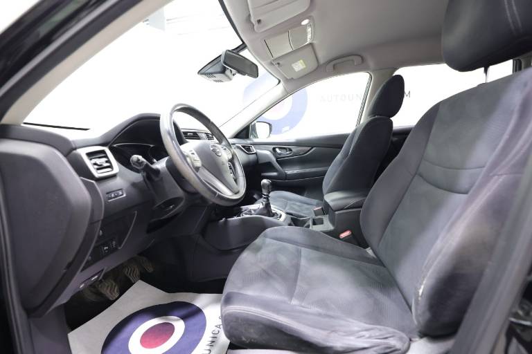 NISSAN X-Trail 19