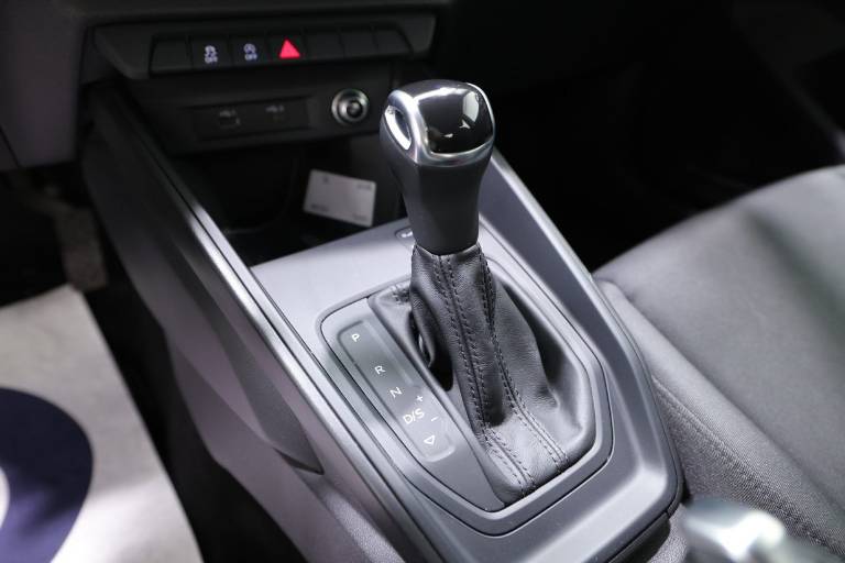AUDI A1 30