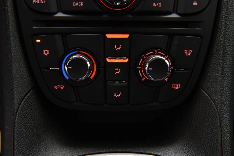 OPEL Meriva 9