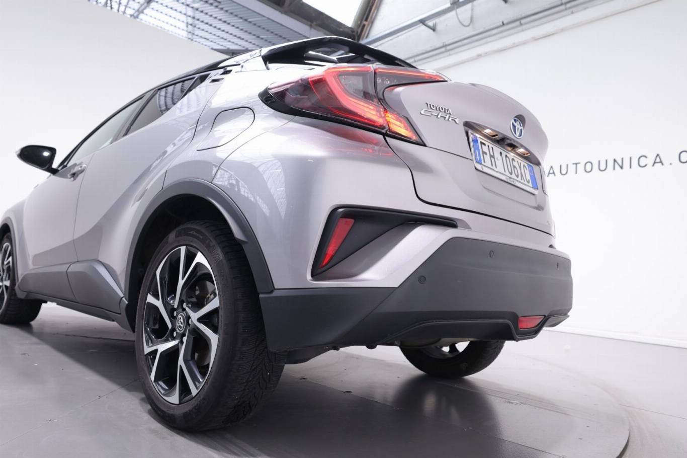 TOYOTA C-HR 40