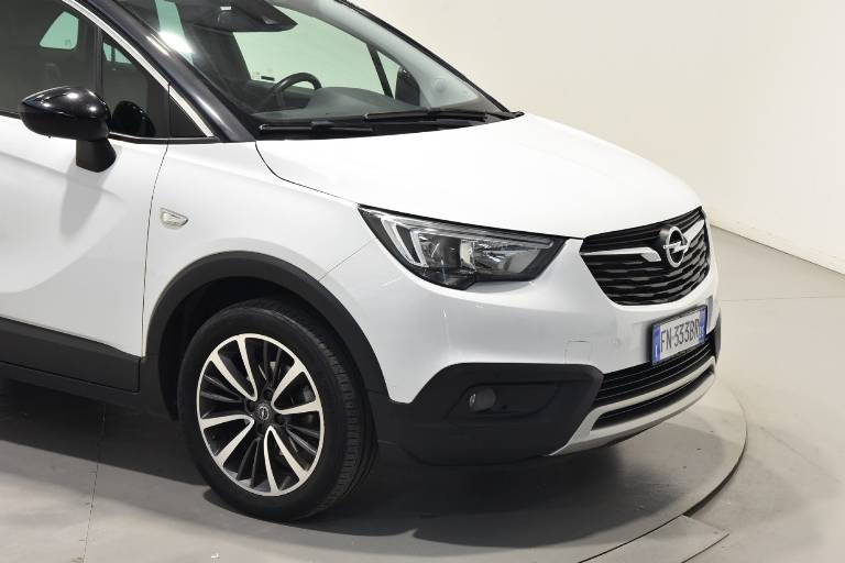 OPEL Crossland X 16