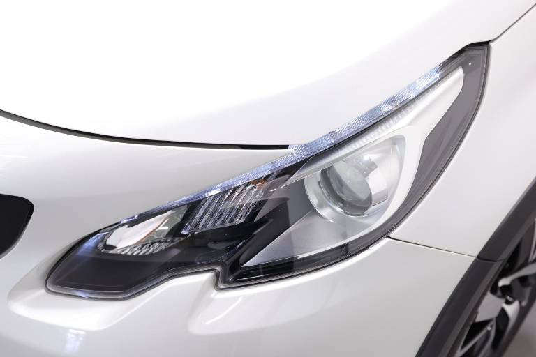 PEUGEOT 2008 43