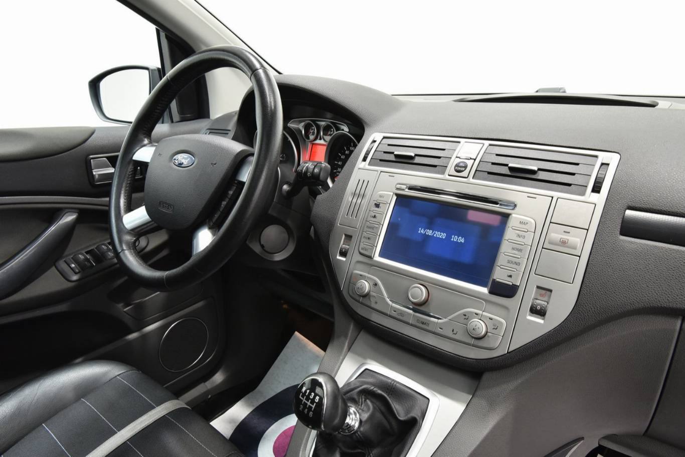 FORD Kuga 24