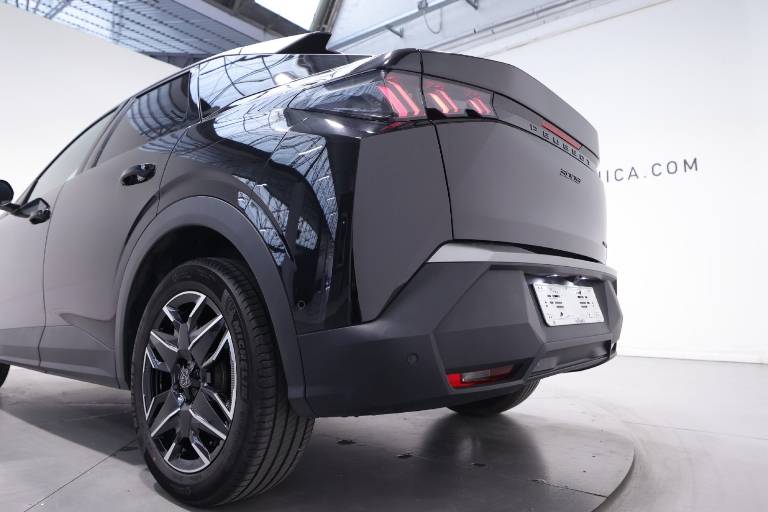 PEUGEOT 3008 48