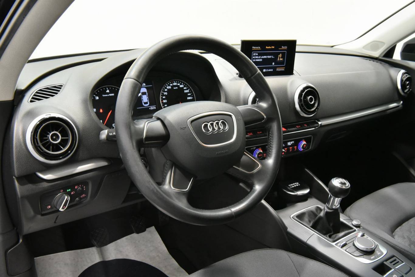 AUDI A3 3