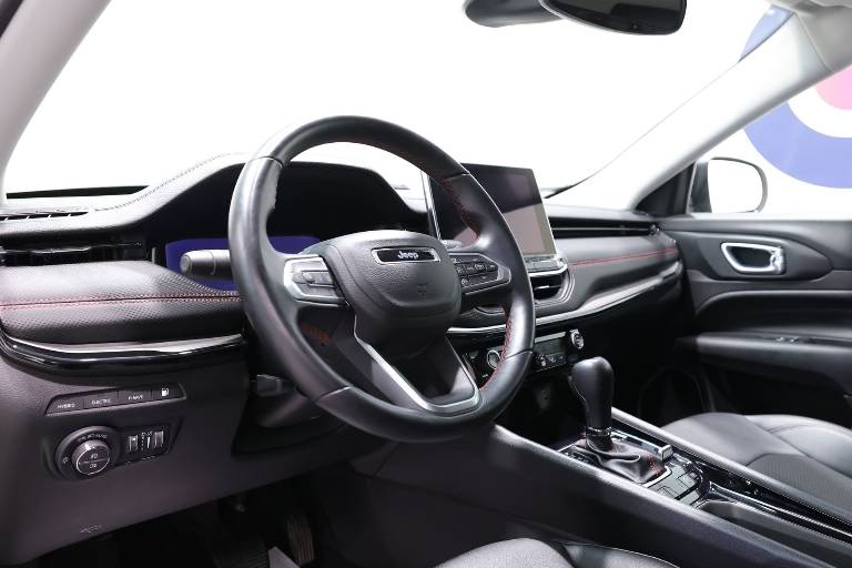 JEEP Compass 5