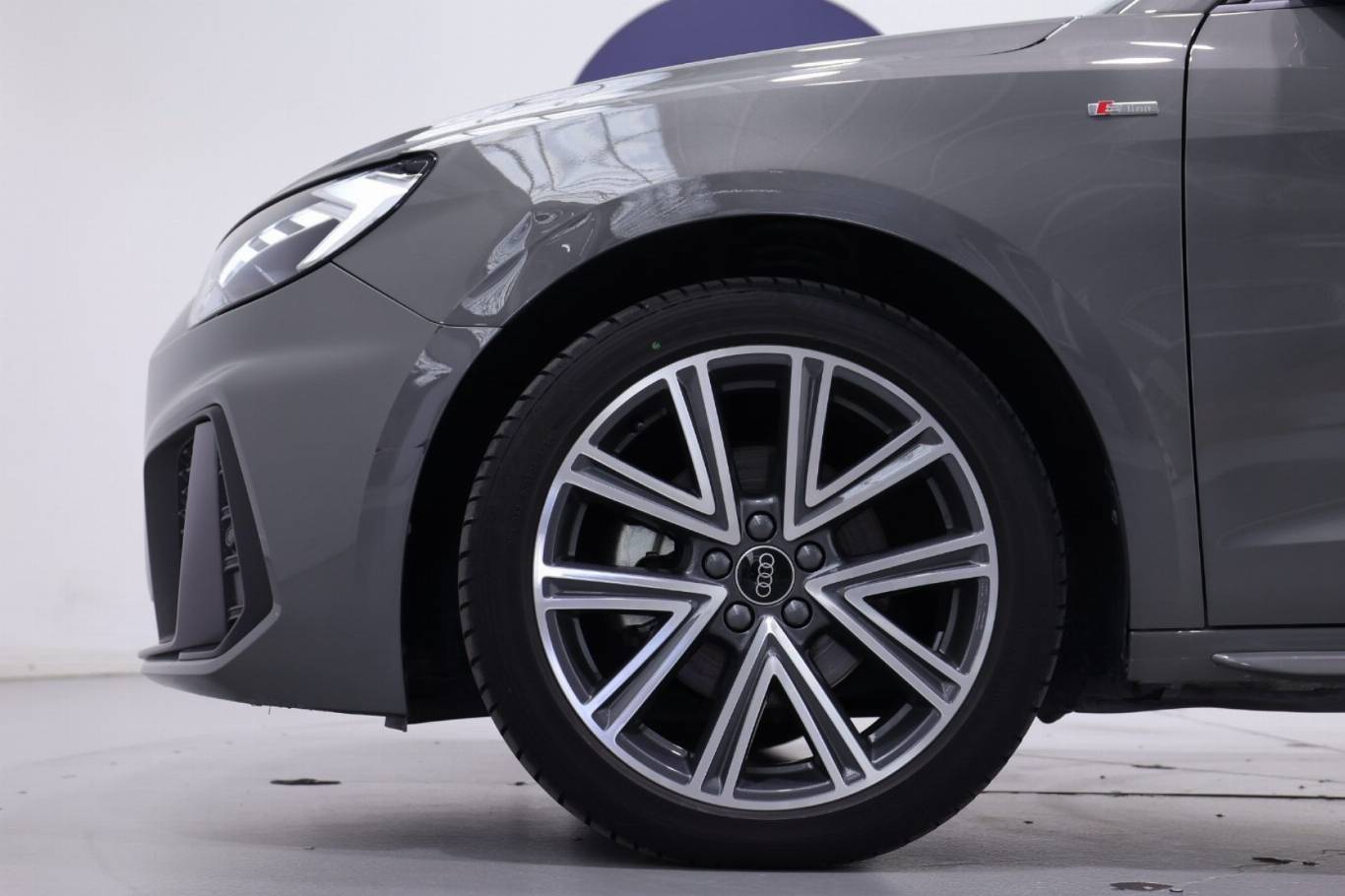 AUDI A1 17