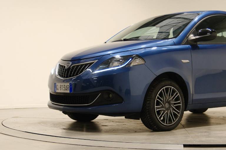 LANCIA Ypsilon 10