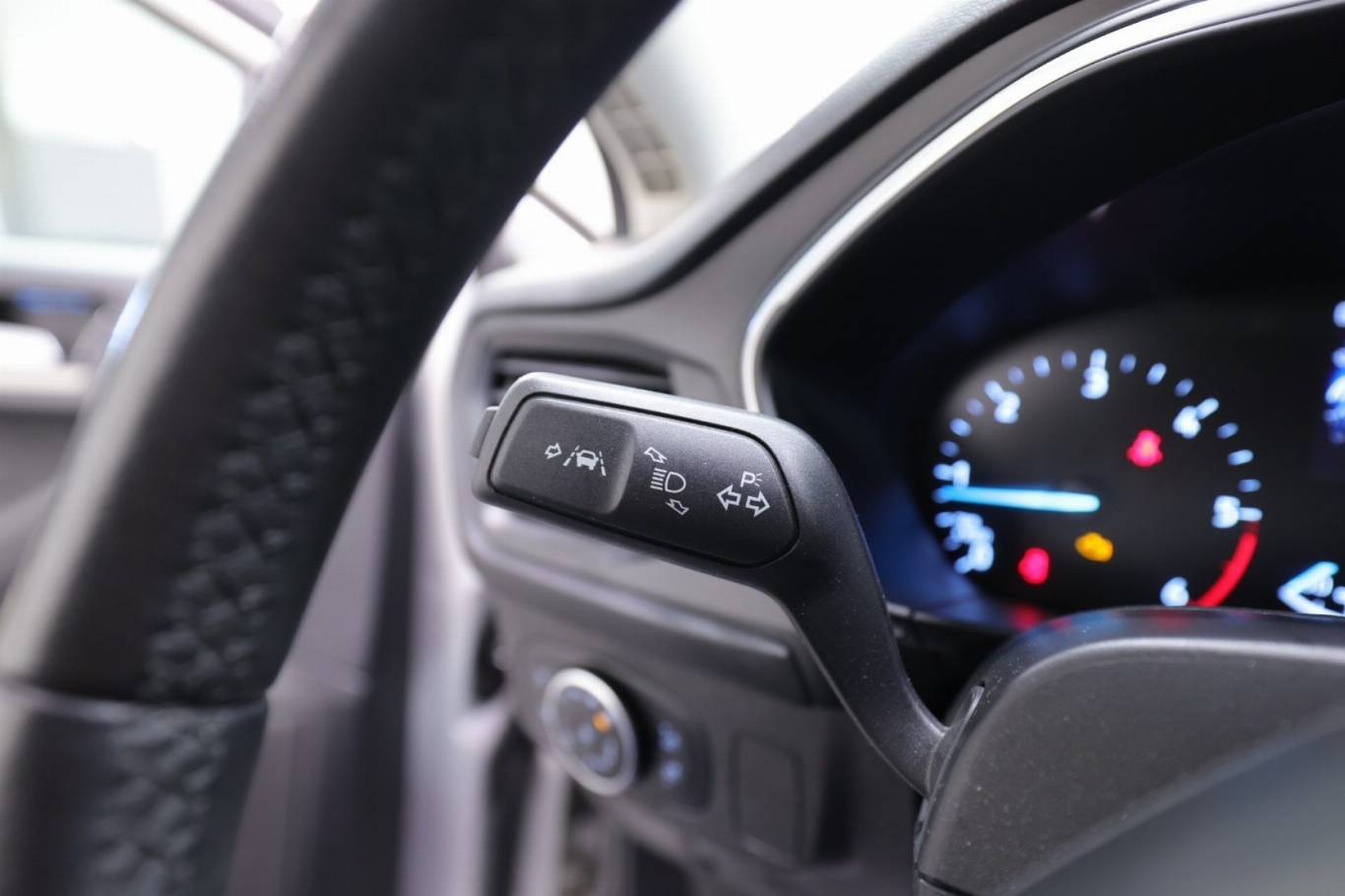 FORD Focus 22
