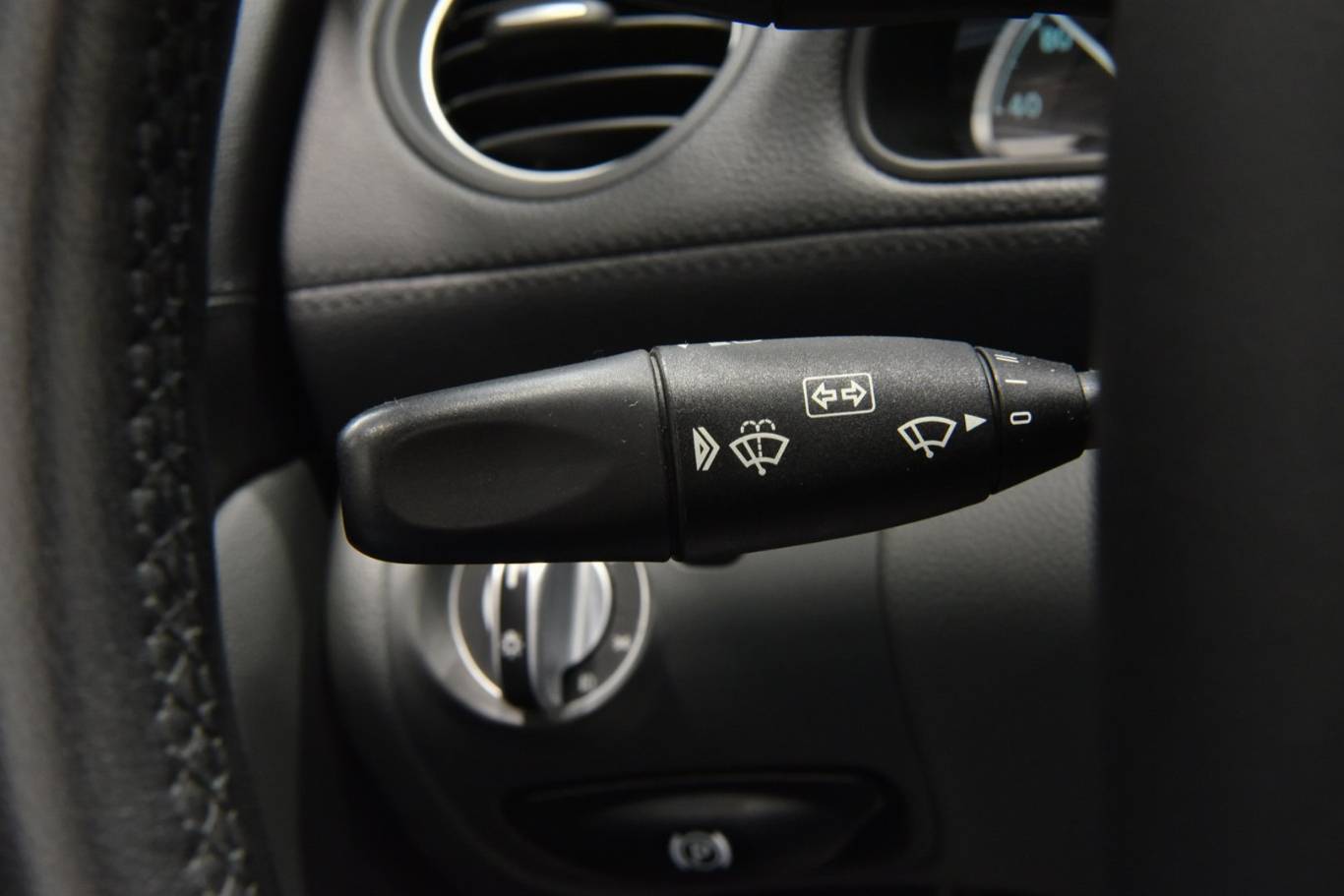 MERCEDES-BENZ SL 350 27