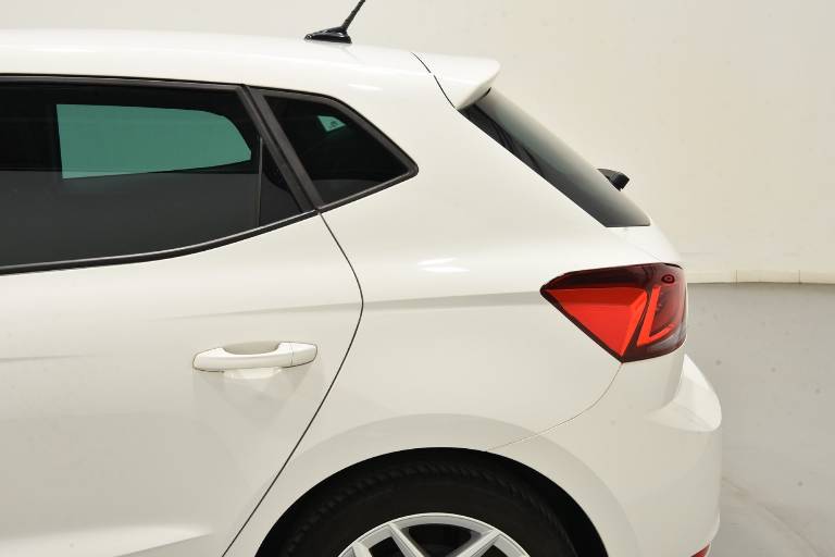 SEAT Ibiza 44
