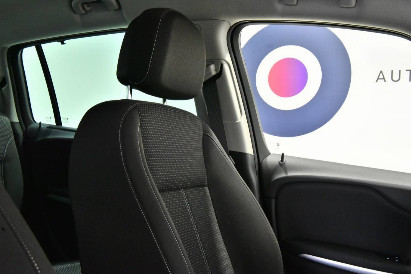 OPEL Zafira Tourer 44