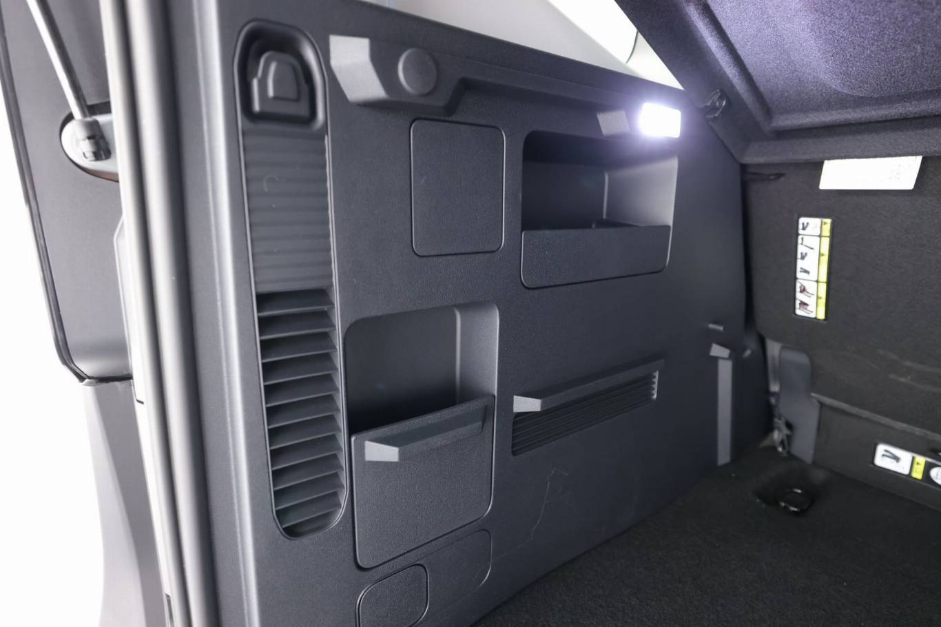 FORD Tourneo Courier 49