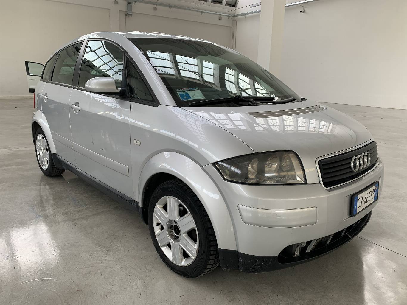 AUDI A2 3