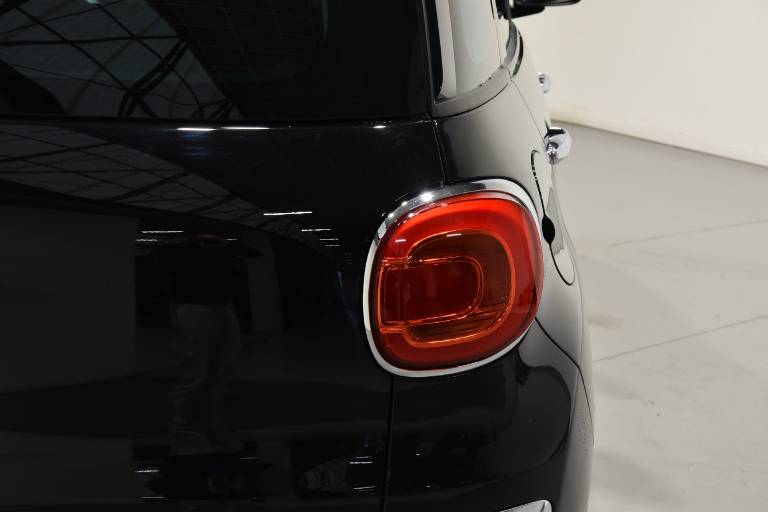 FIAT 500L 22