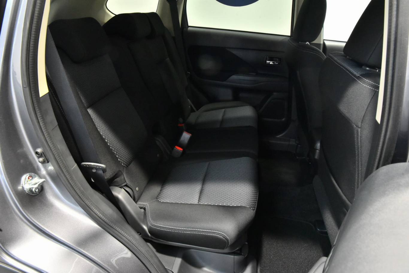 MITSUBISHI Outlander 50