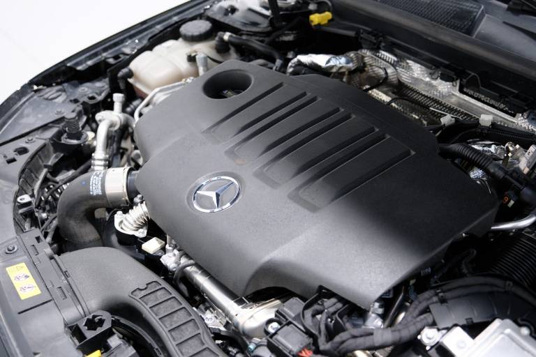 MERCEDES-BENZ A 200 66