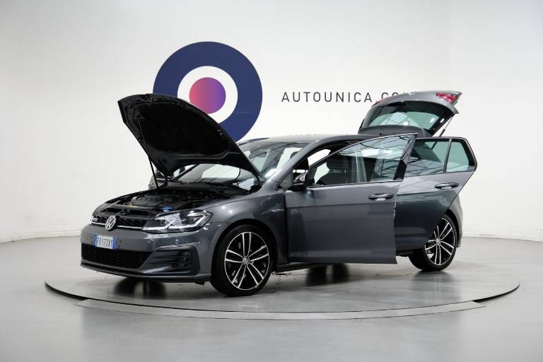 VOLKSWAGEN Golf GTD 67