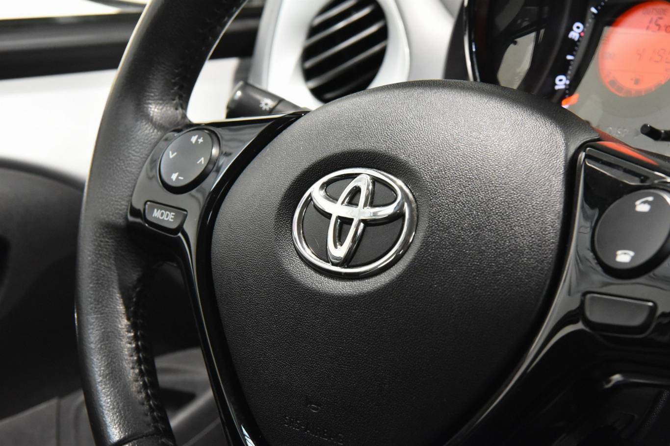 TOYOTA Aygo 36