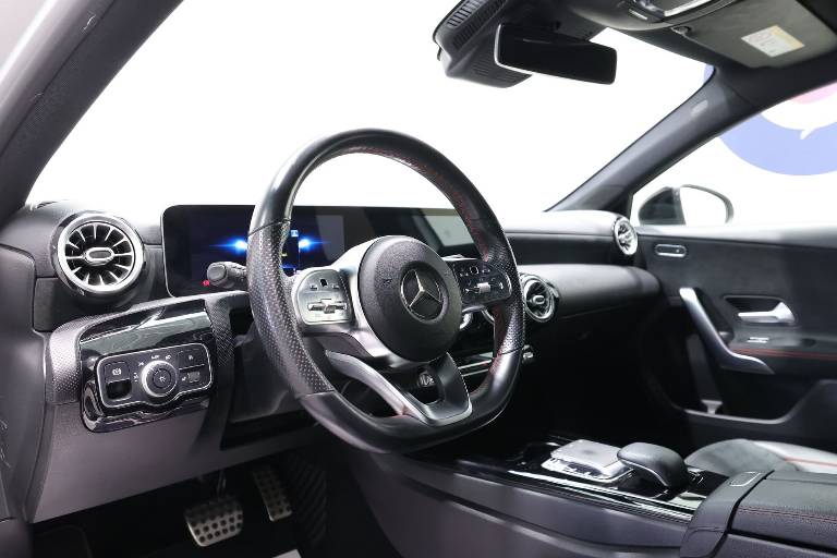 MERCEDES-BENZ Classe A 5