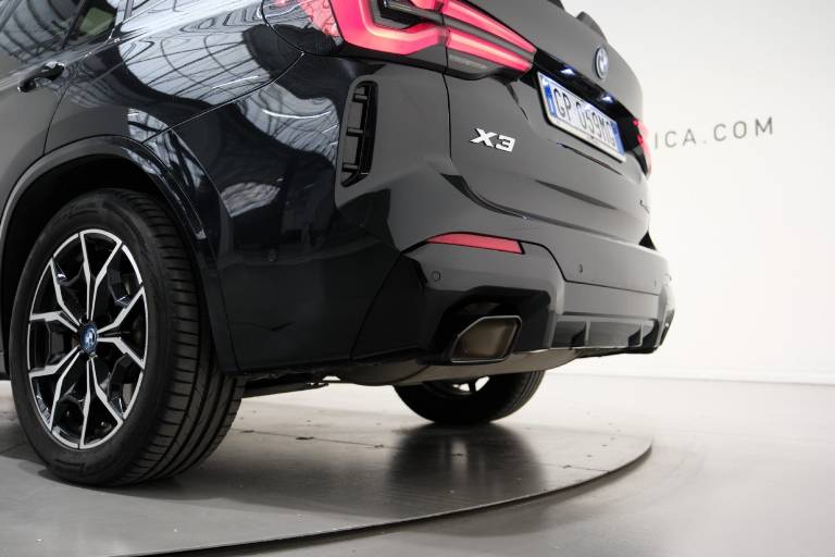 BMW X3 56