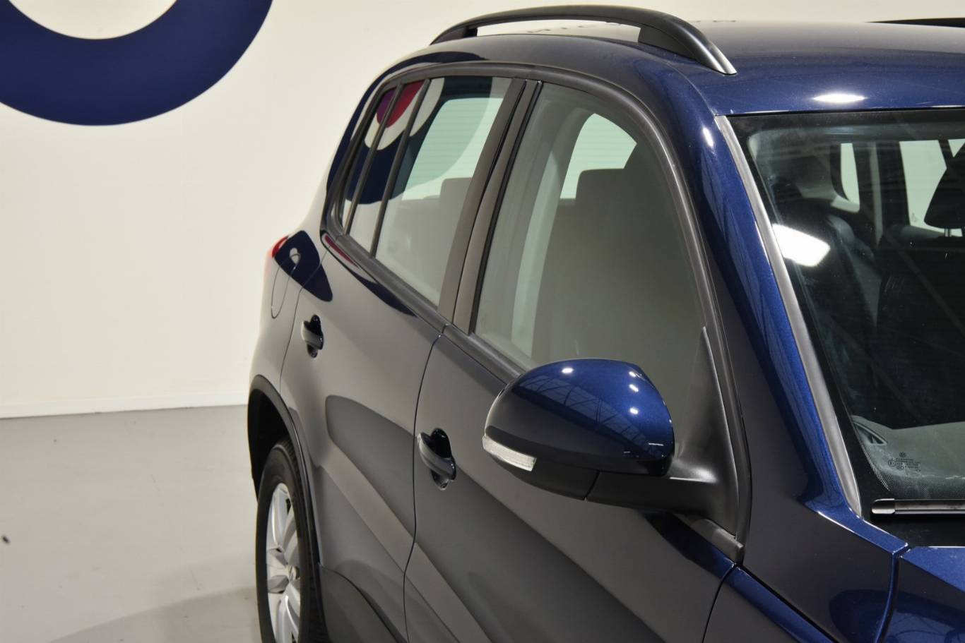 VOLKSWAGEN Tiguan 65