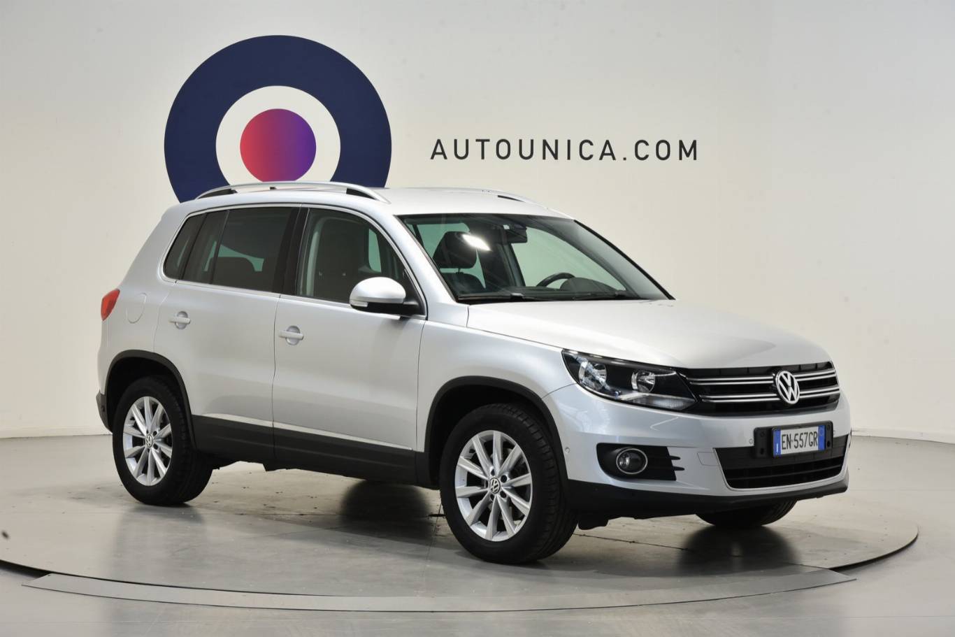 VOLKSWAGEN Tiguan 29