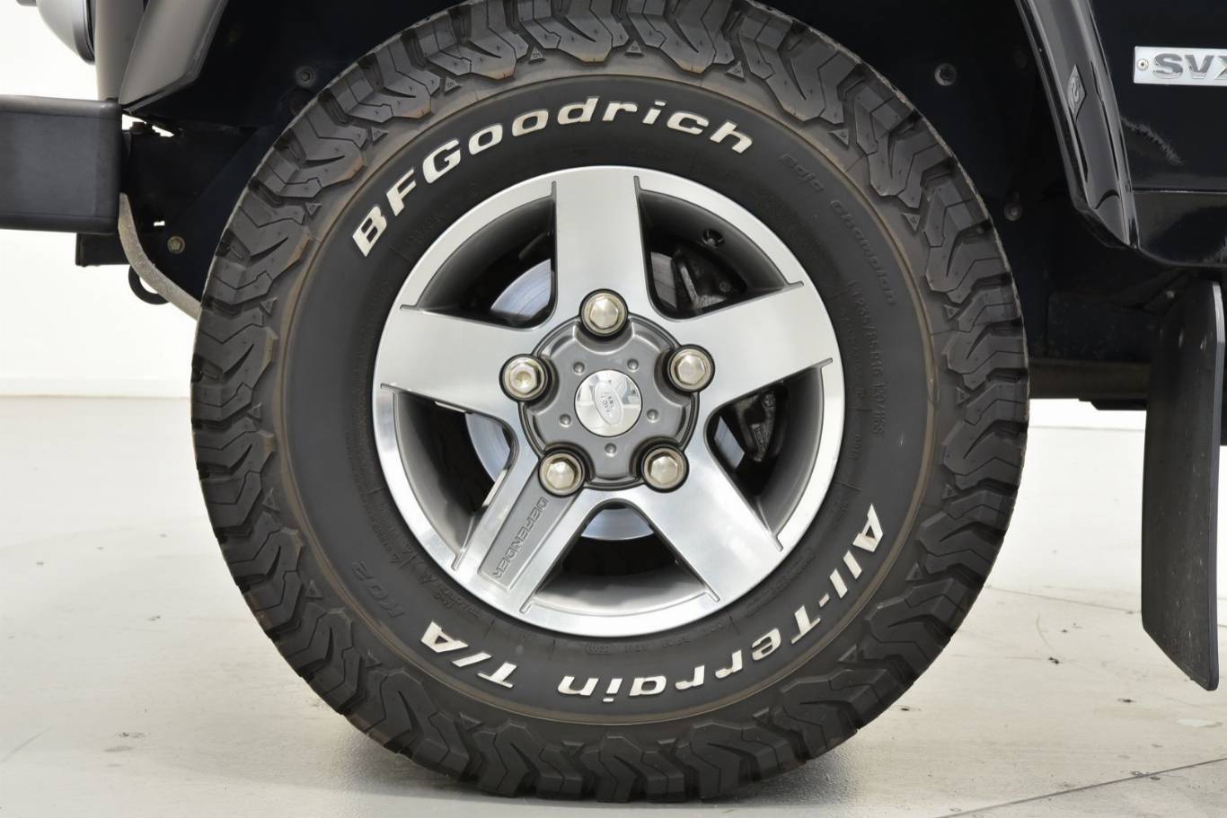 LAND ROVER Defender 35