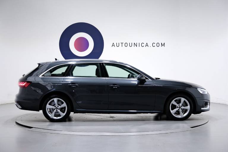AUDI A4 4