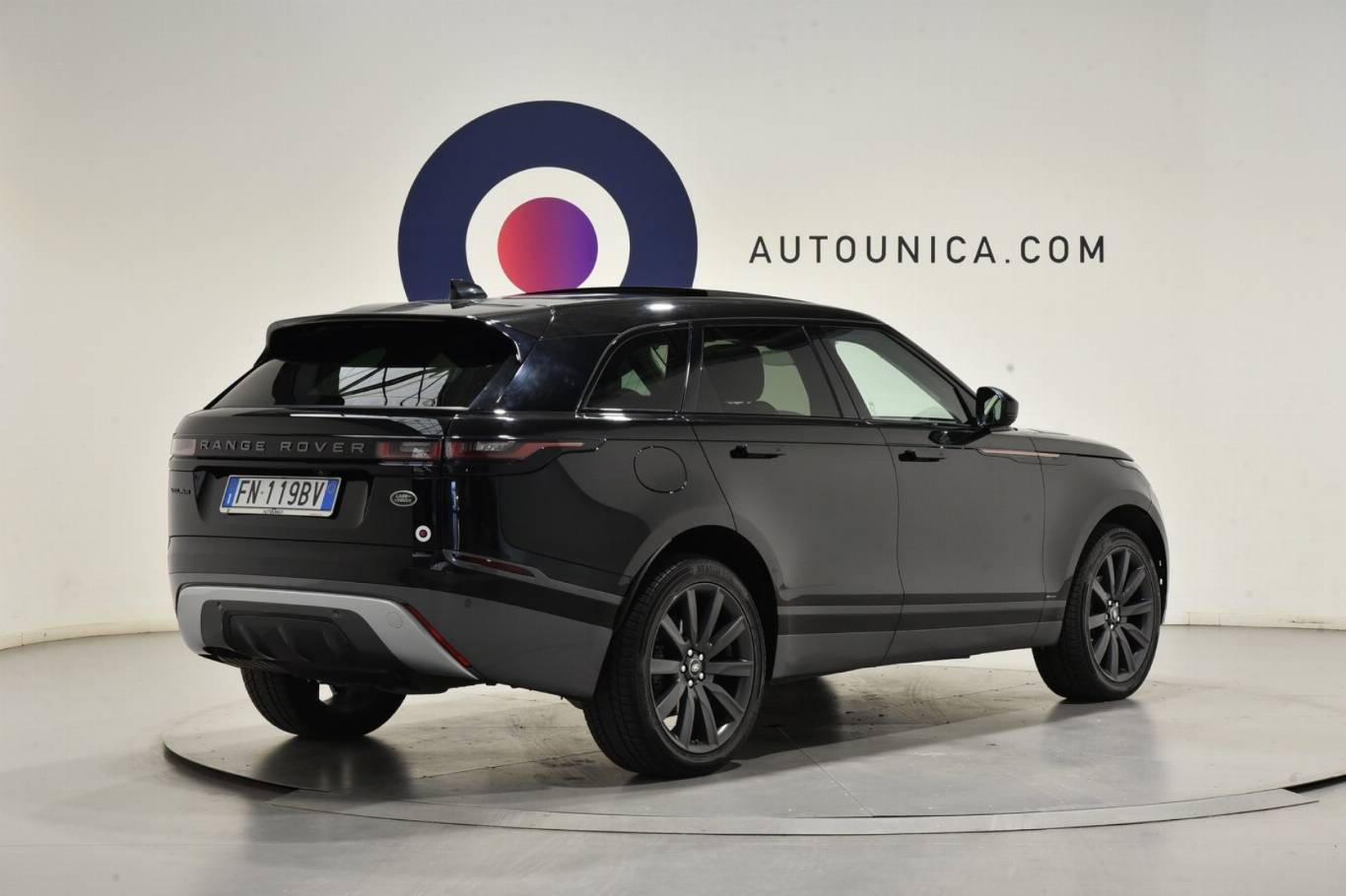 LAND ROVER Range Rover Velar 14