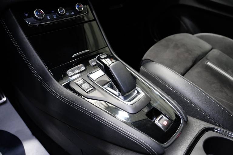 OPEL Grandland 30