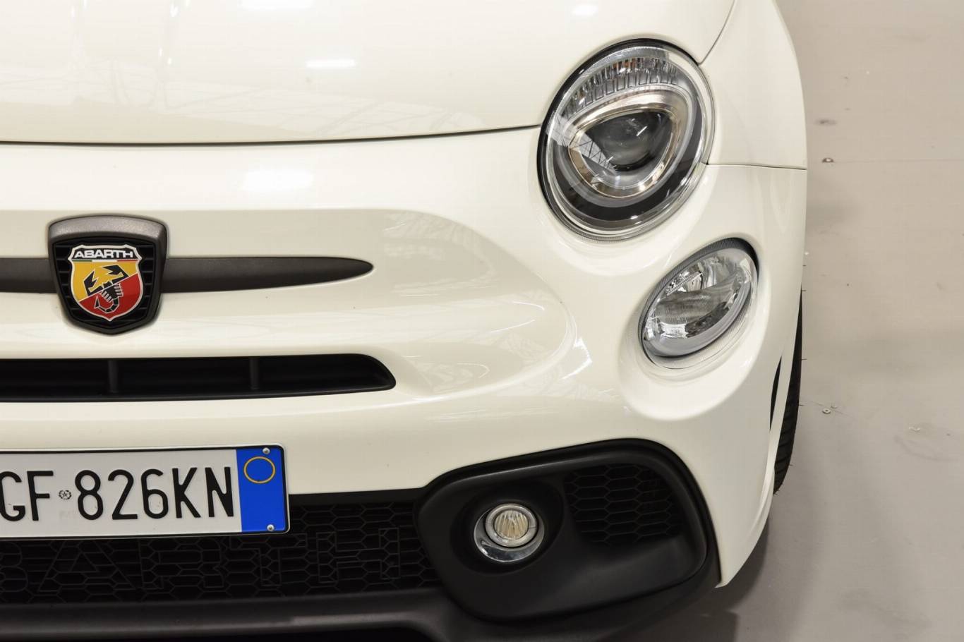 ABARTH 595 18