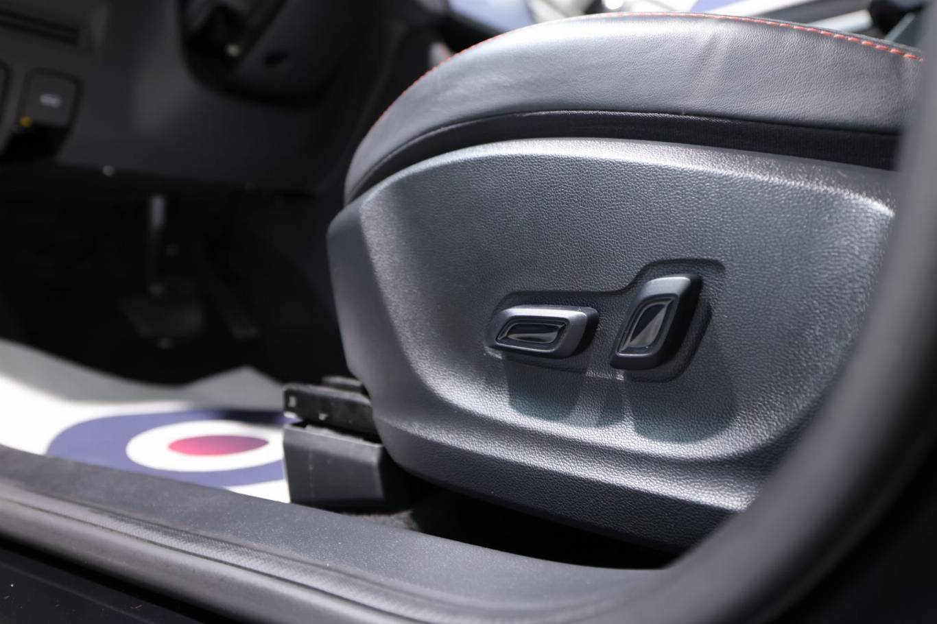 MG ZS 21