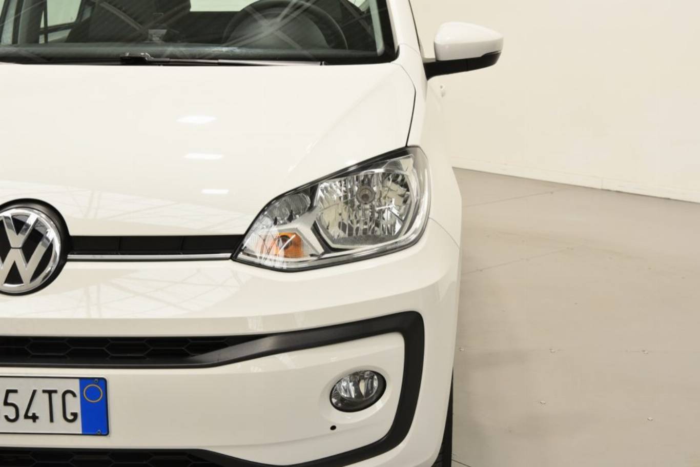 VOLKSWAGEN Up! 33