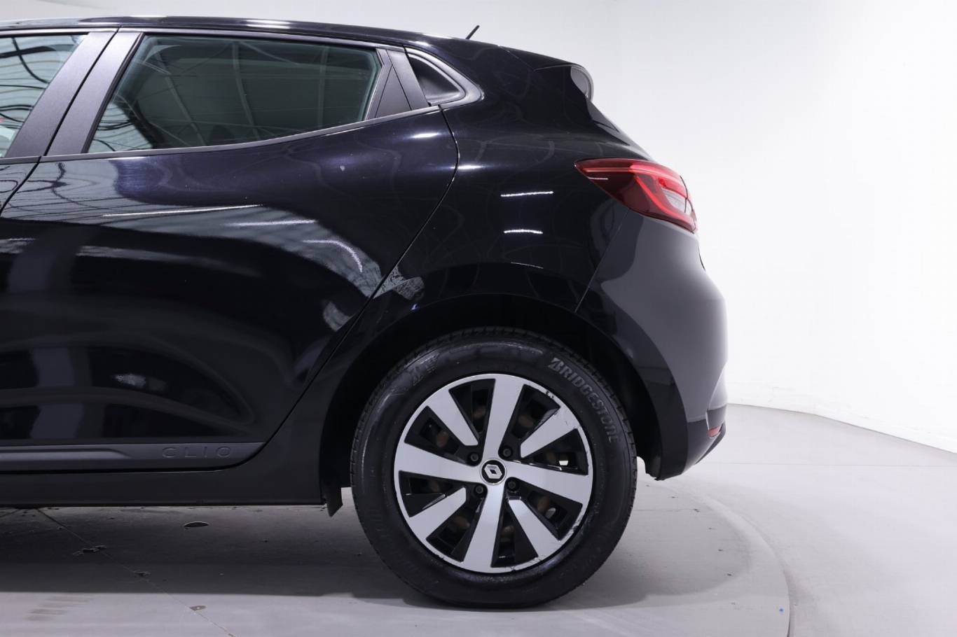 RENAULT Clio 35