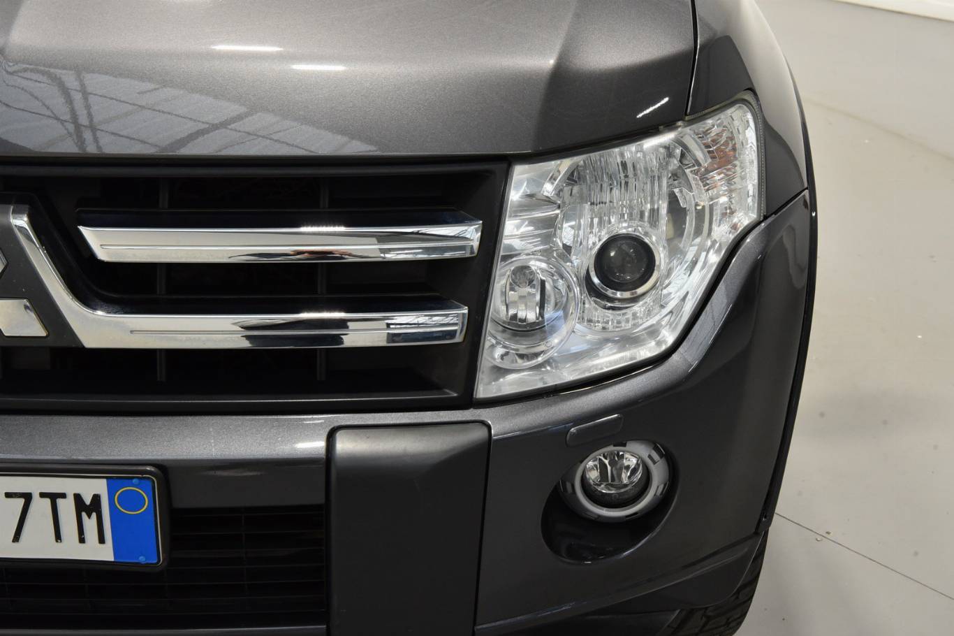 MITSUBISHI Pajero 14