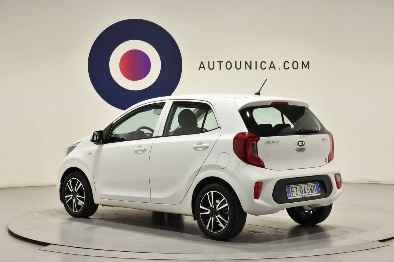 KIA Picanto 2