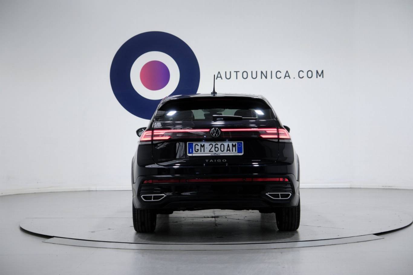 VOLKSWAGEN Taigo 16